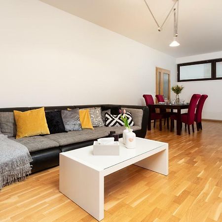 Prague Days - Family 2Bdr Apt - Garage Parking - Balcony מראה חיצוני תמונה
