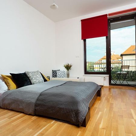 Prague Days - Family 2Bdr Apt - Garage Parking - Balcony מראה חיצוני תמונה